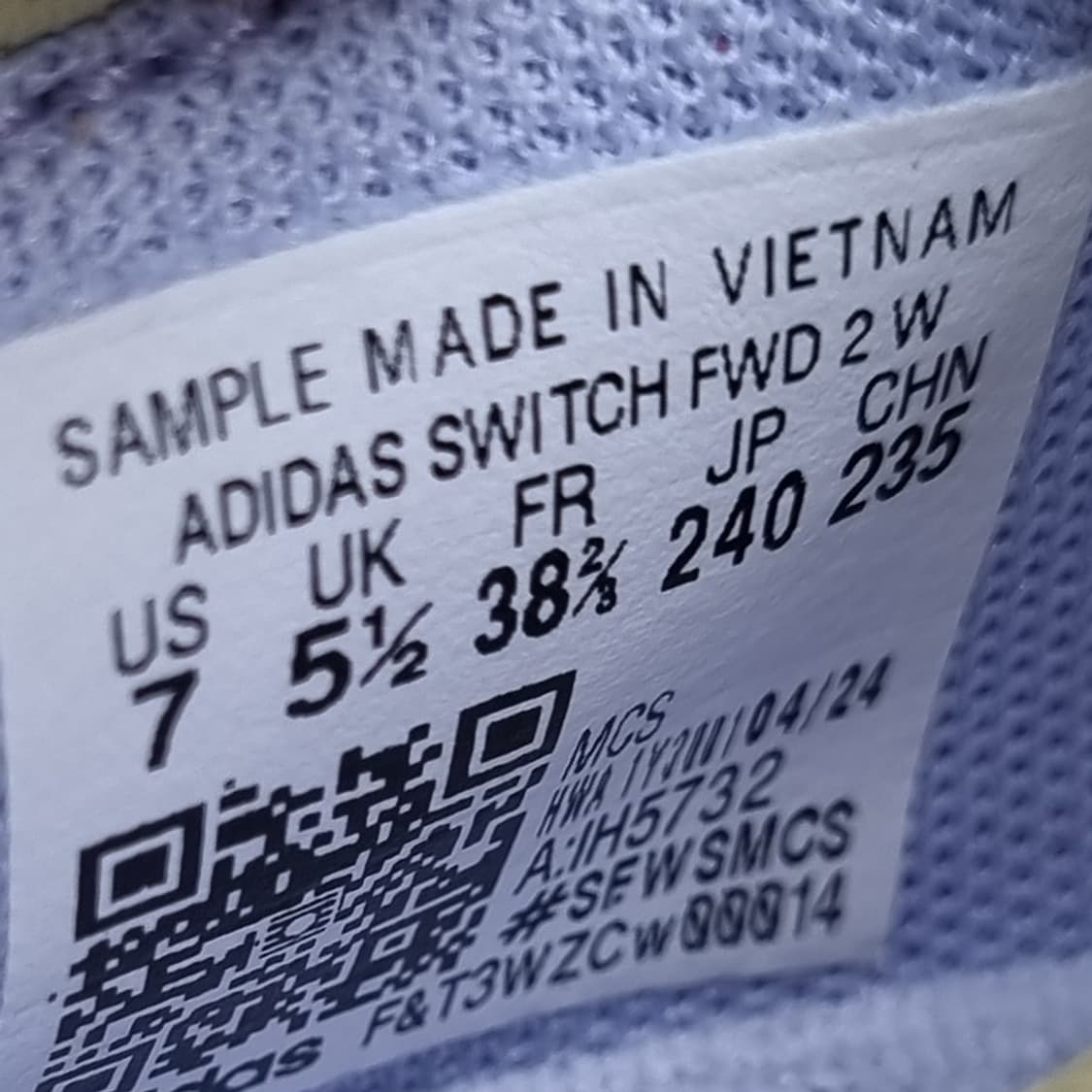 아디다스  스위치 레몬 쿠셔닝 운동화 240 상품이미지6