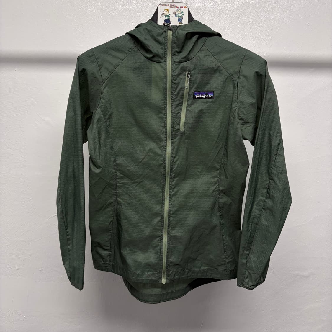 파타고니아 후디니 바람막이 상품이미지1