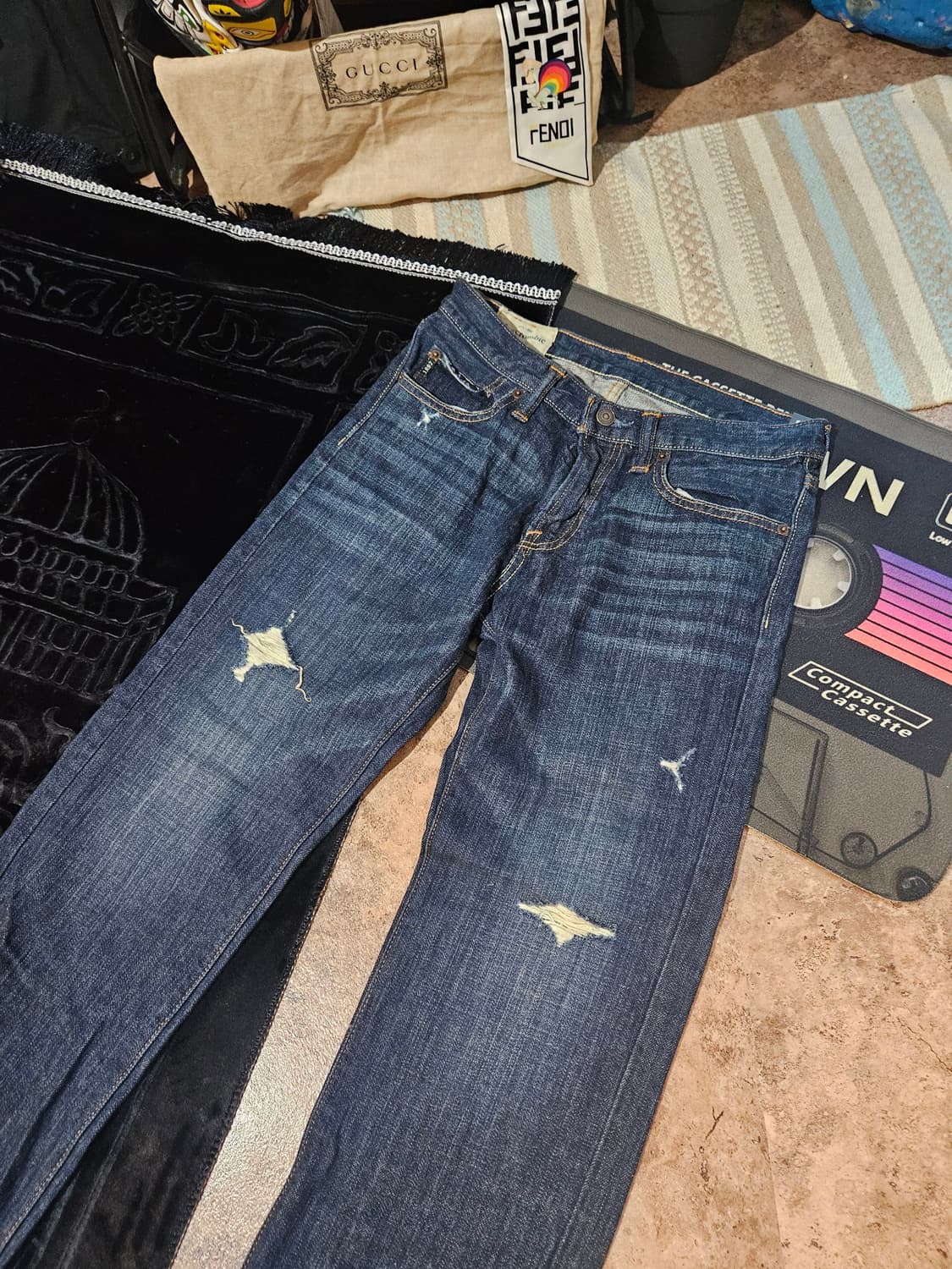 Abercrombie  디스트로이드 데님 팬츠 상품이미지2