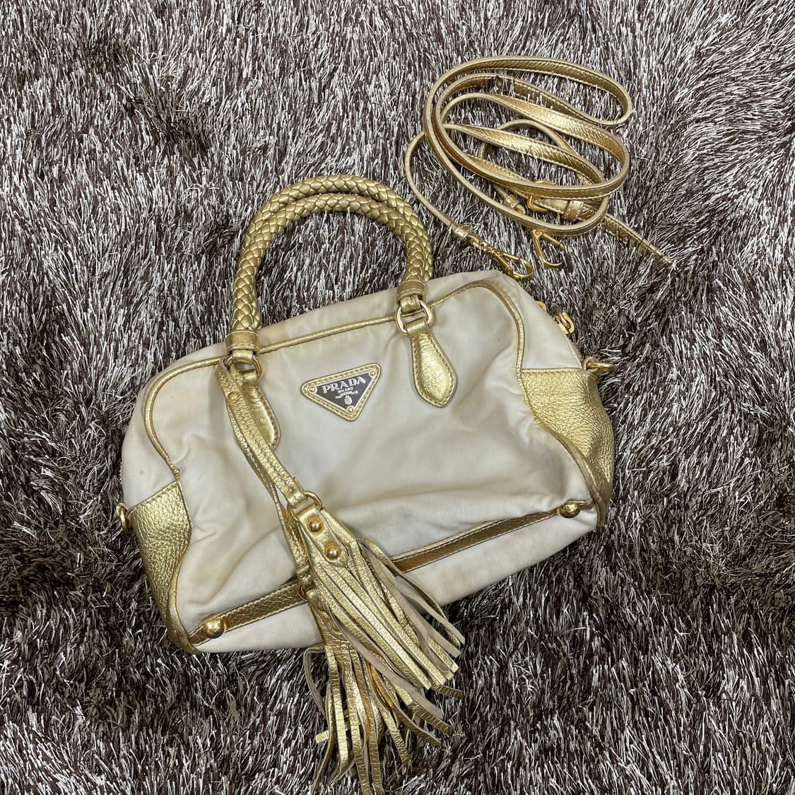 프라다 PRADA 골드 나일론 레더 볼링백 토트백 크로스백 상품이미지1