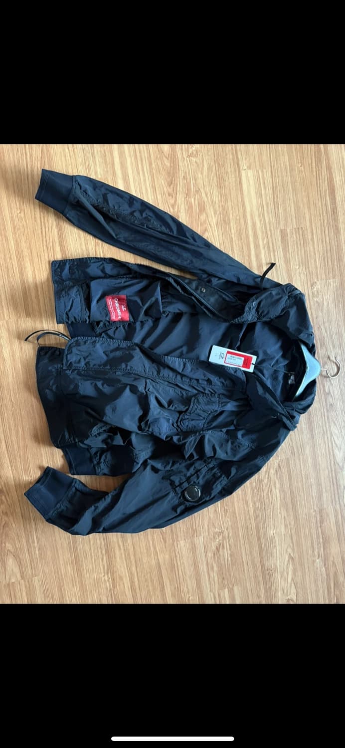 Cp컴퍼니 바람막이 25ss xl (105) 상품이미지1