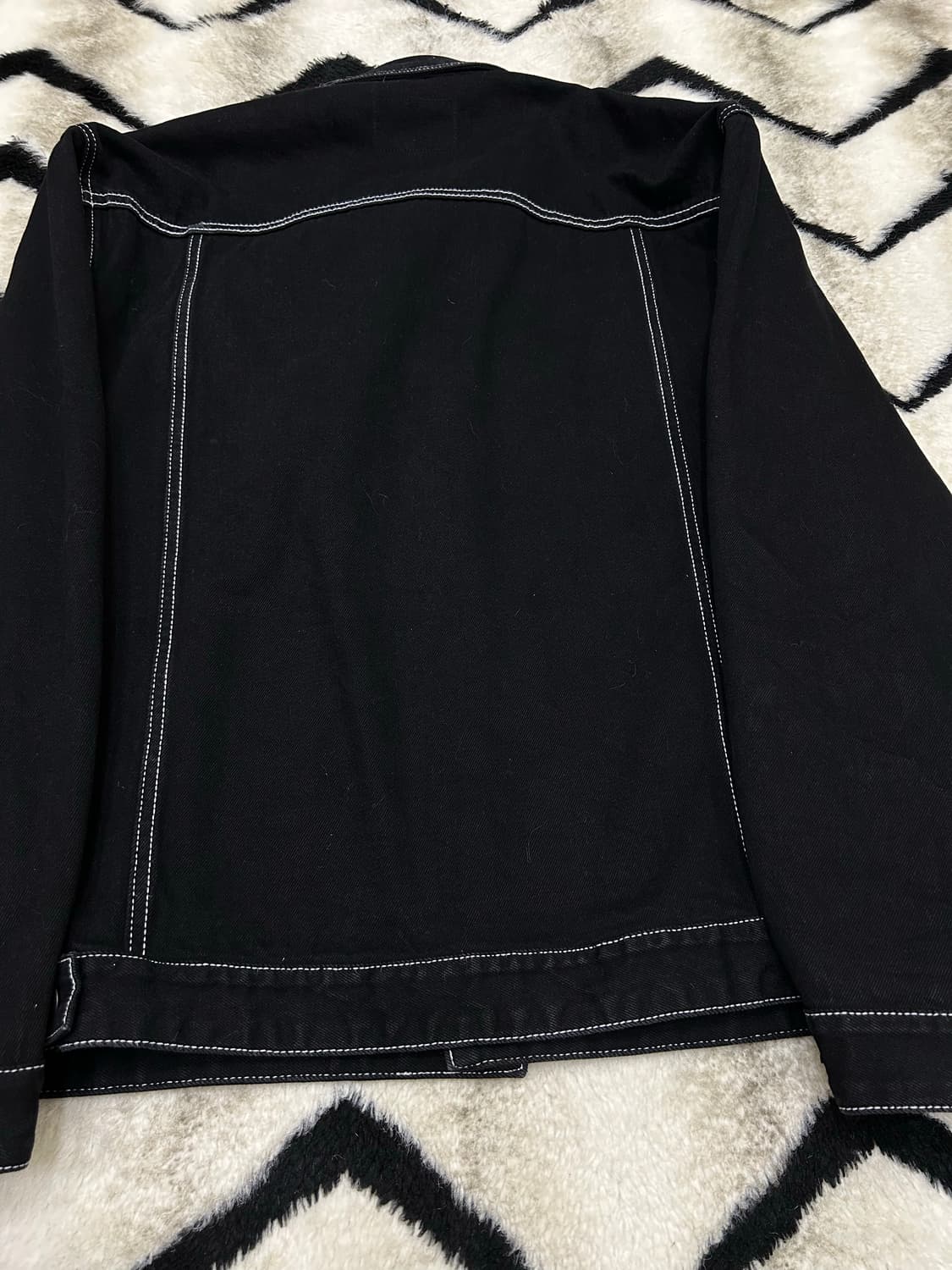 [2XL]무신사스탠다드 스티치 트러커 데님 자켓/블랙 상품이미지3