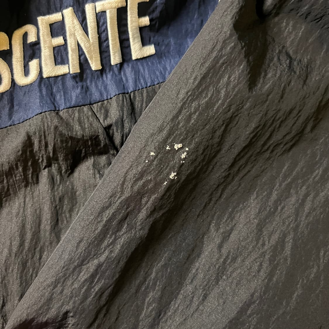 데상트 반집업 바람막이 상품이미지9