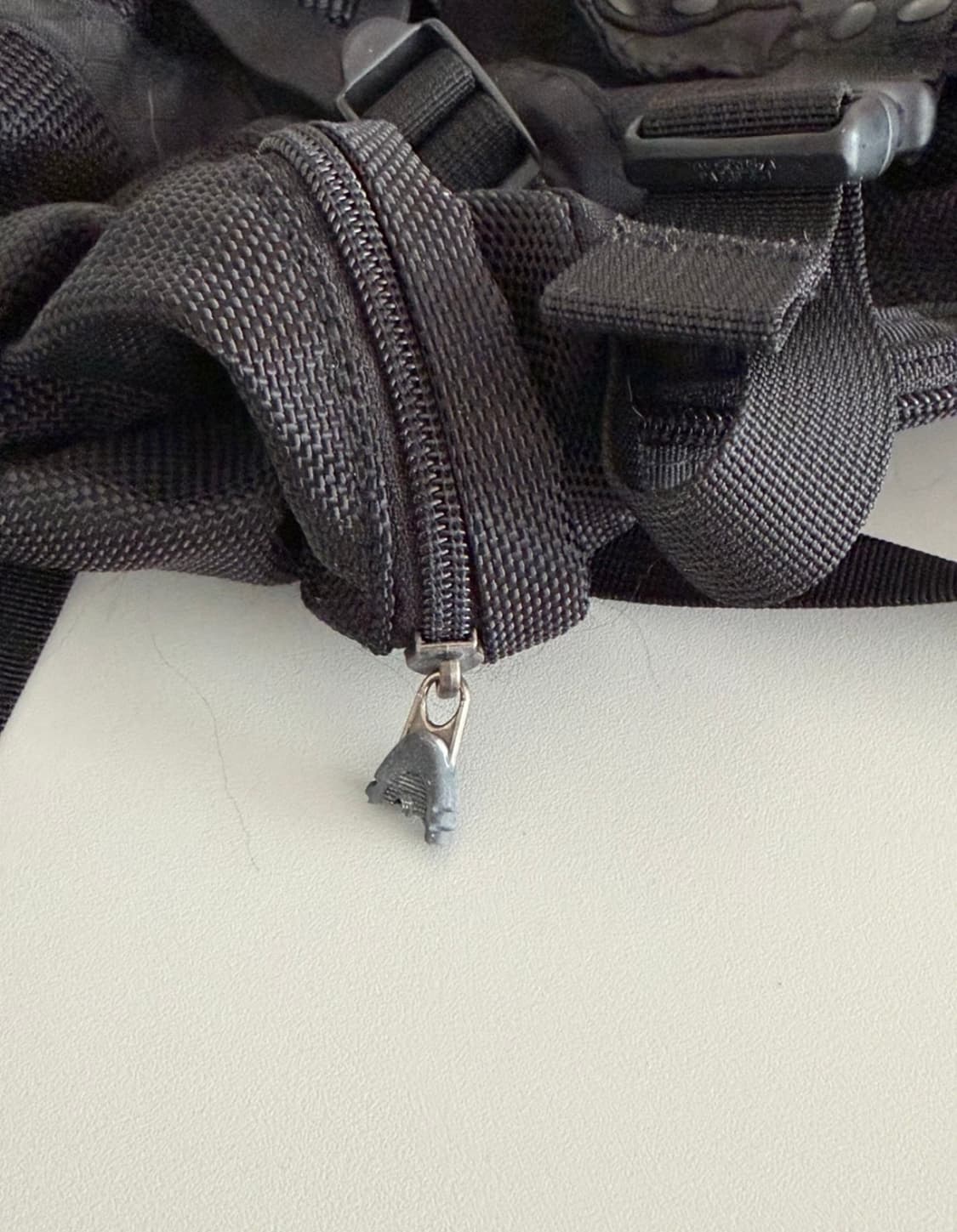 오클리 미니 백팩 상품이미지2