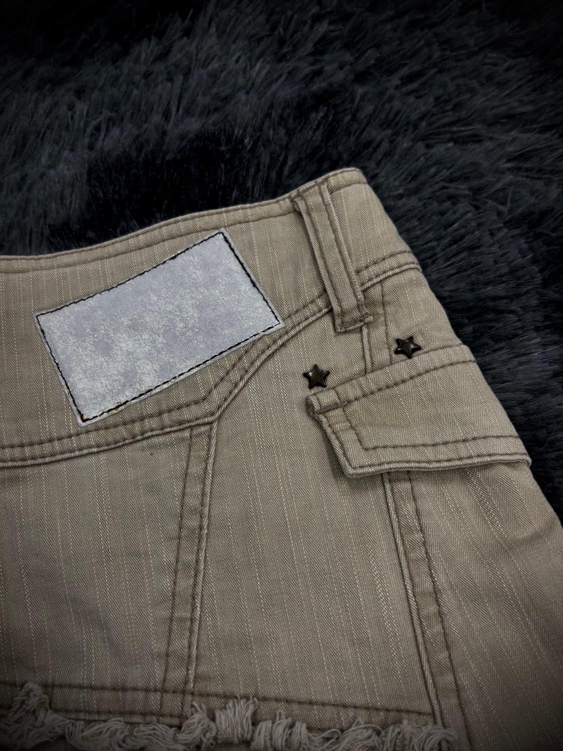 Cecil McBee 베이지 카고 레터링 자수 숏스커트팬츠 상품이미지7