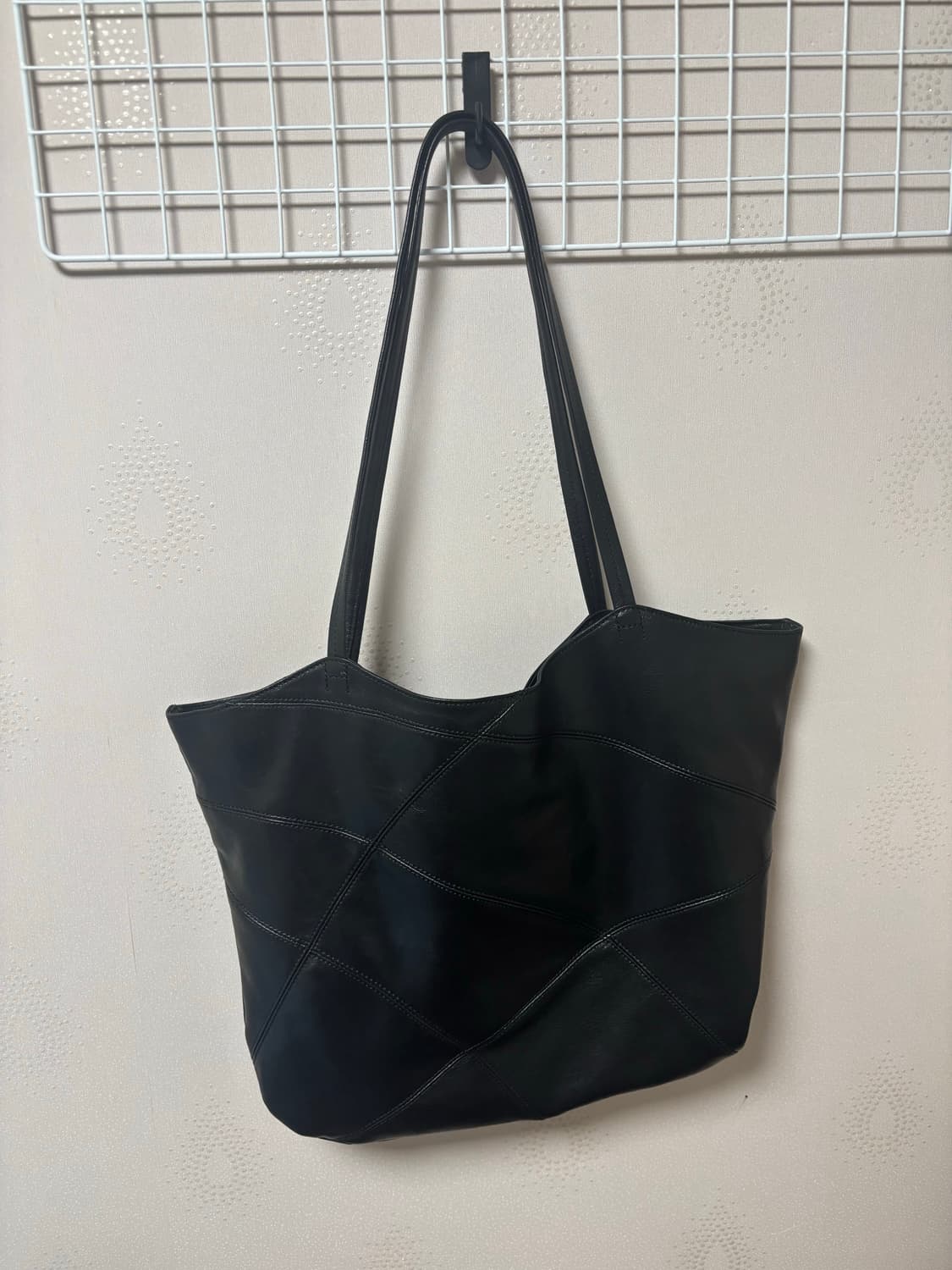 해칭룸 토트백 상품이미지3