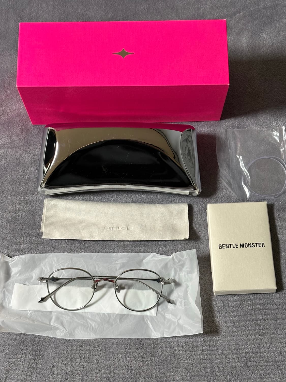 젠틀몬스터 Ep 02 상품이미지1