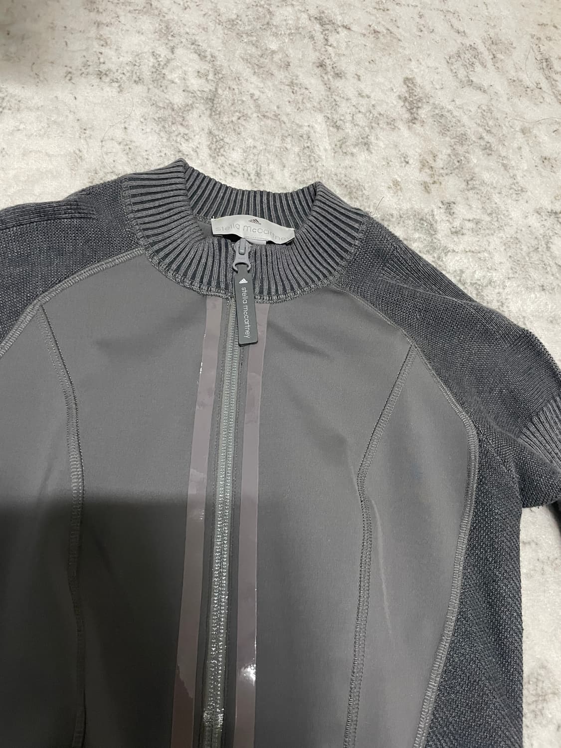 아디다스x스텔라매카트니 집업 85사이즈 상품이미지5