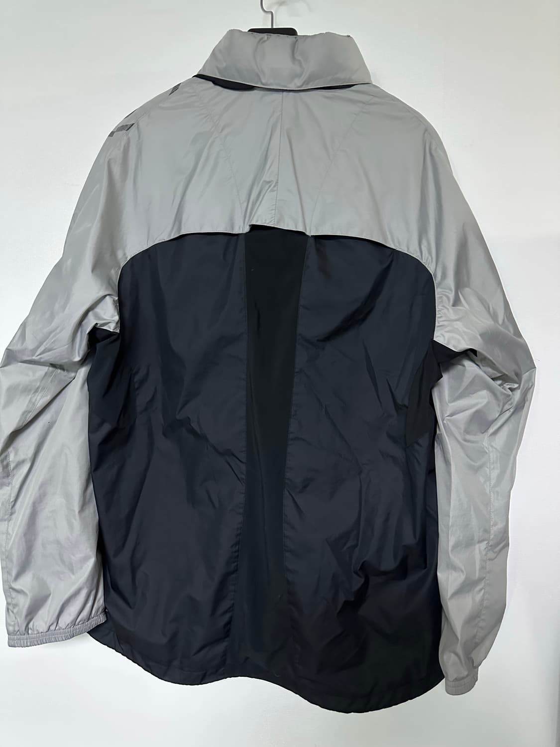 나이키 바람막이 블랙/그레이 형광색 포인트 상품이미지2