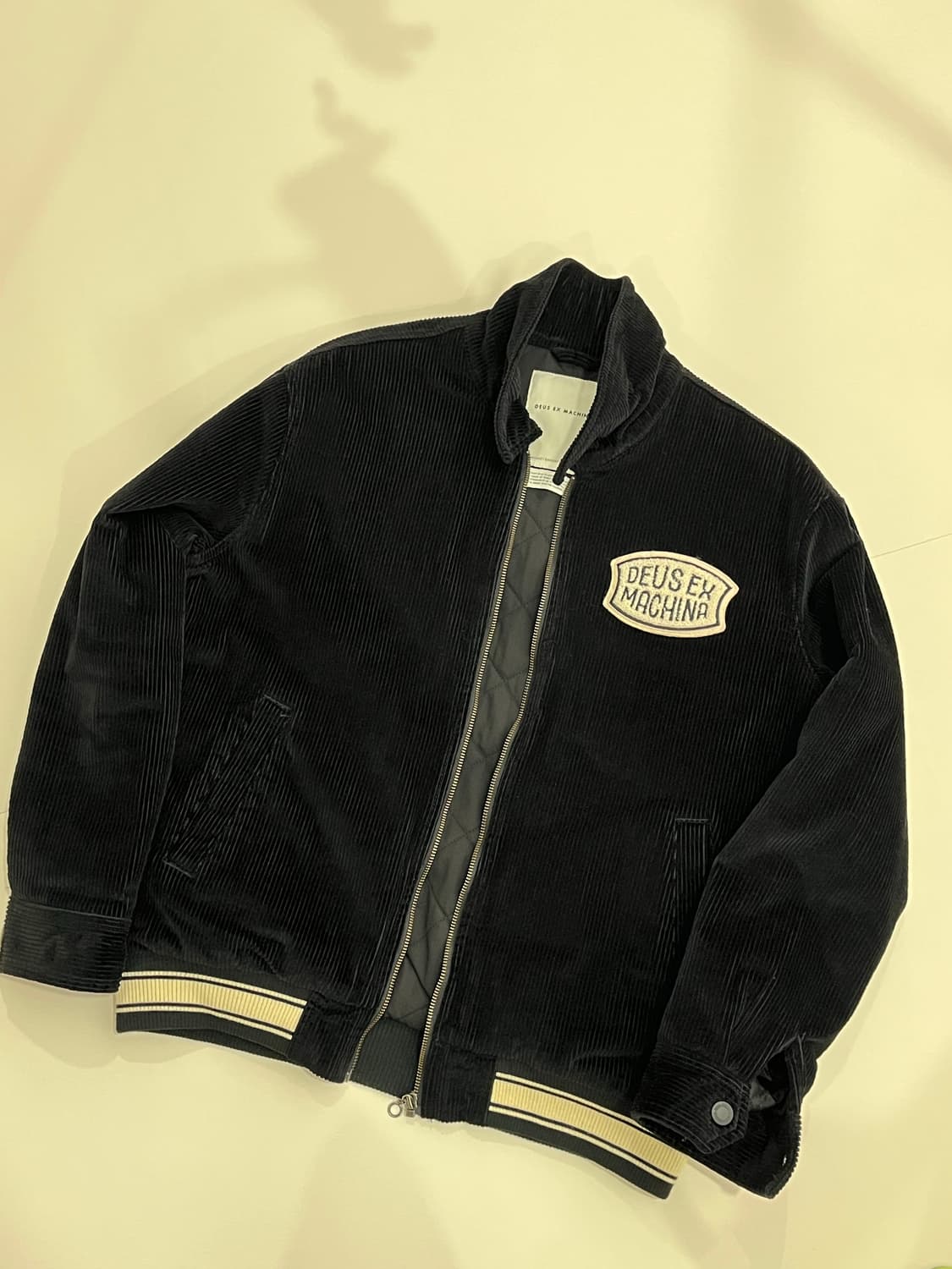데우스 엑스 마키나 코듀로이 레논 봄버 블랙 L 상품이미지2