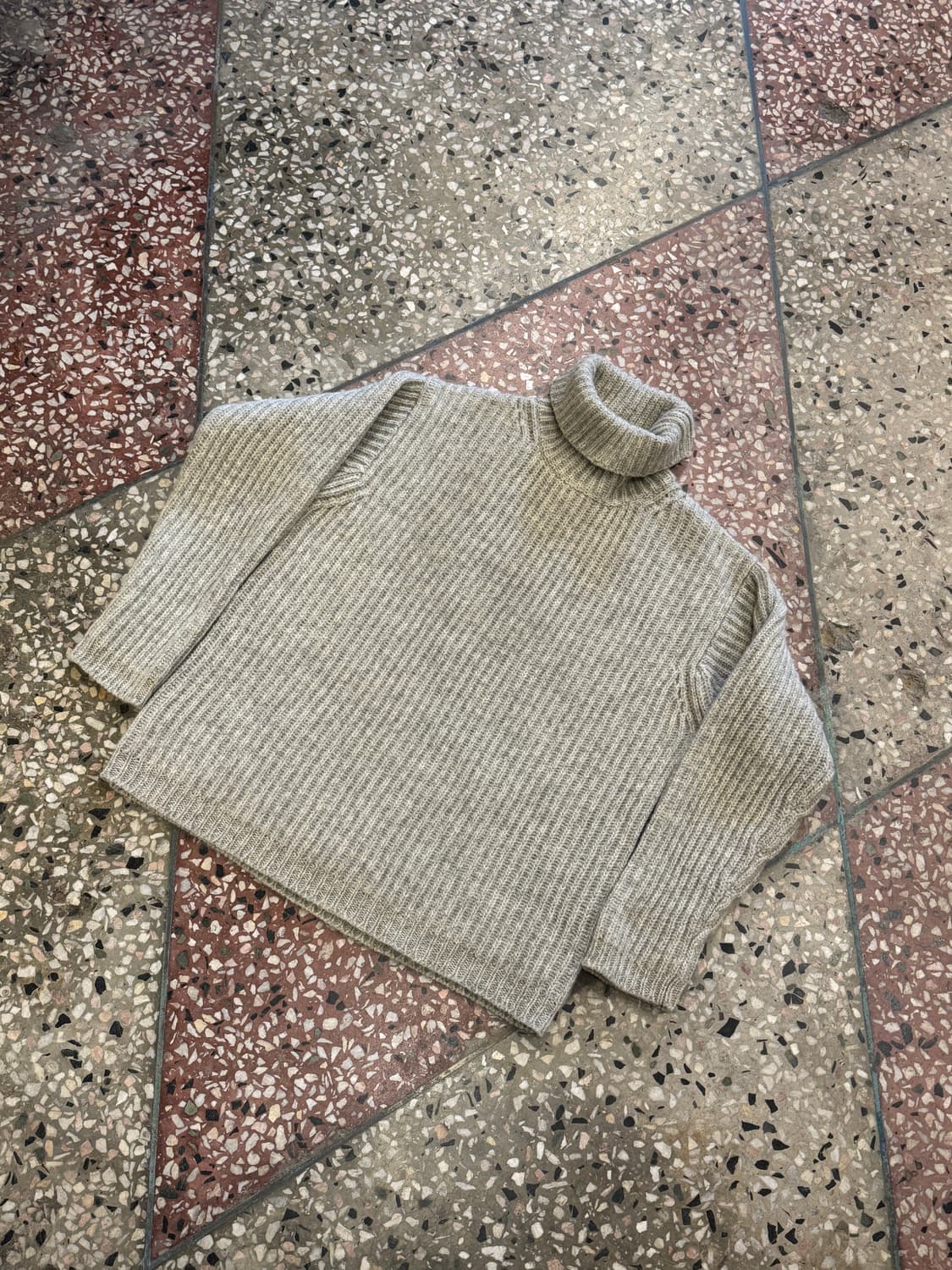 빔즈 터틀넥 스웨터 (M) 상품이미지2