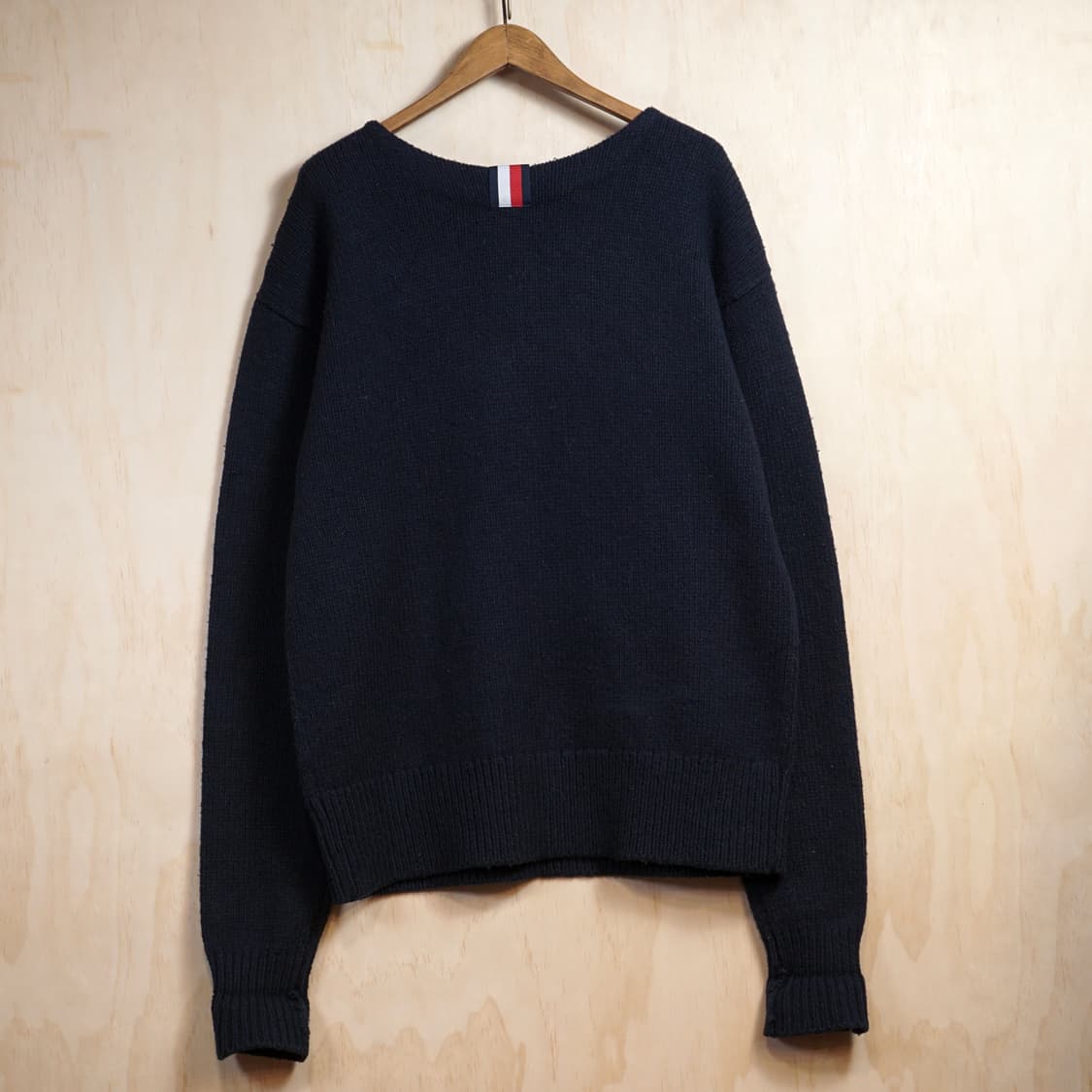 타미힐피거 로고 패치 니트 상품이미지4