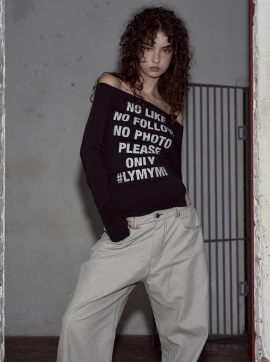 플리즈노팔로우 케이시 오프숄더 블랙 상품이미지2