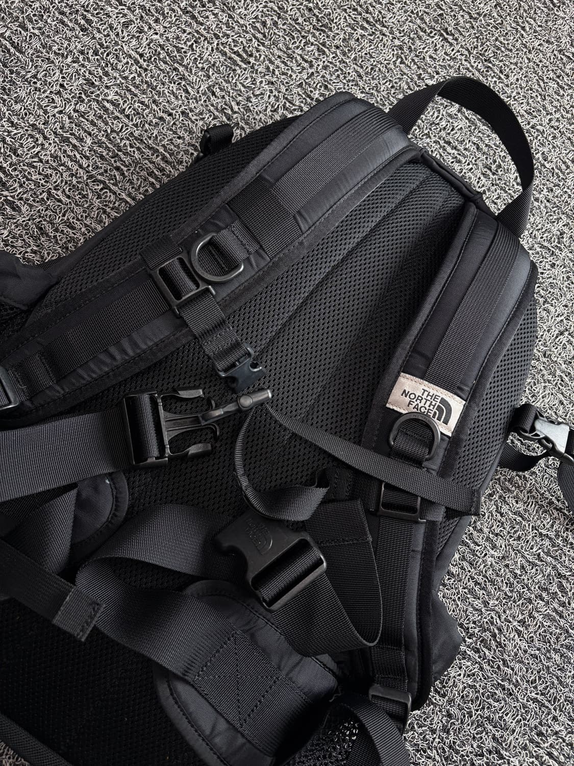 노스페이스 amira 코프코어 테크니컬 백팩 4208 상품이미지5