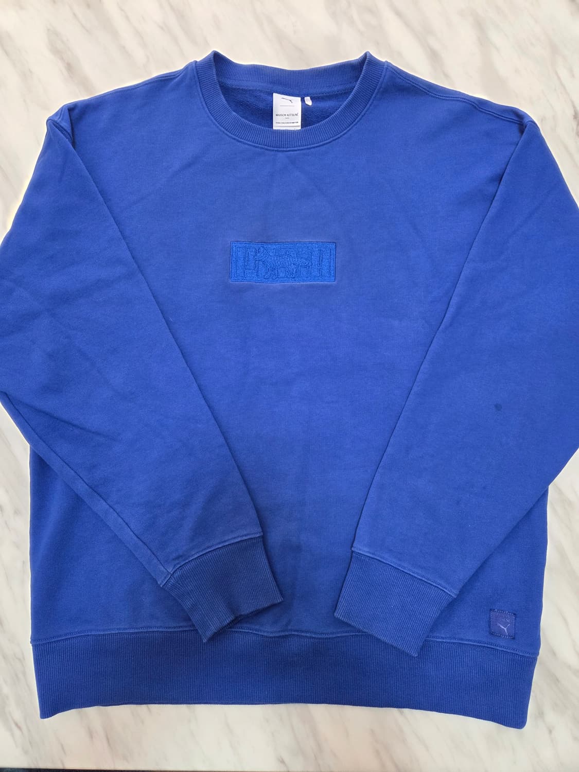 푸마 X 메종키츠네 로얄블루 크루넥 스웻셔츠 상품이미지1