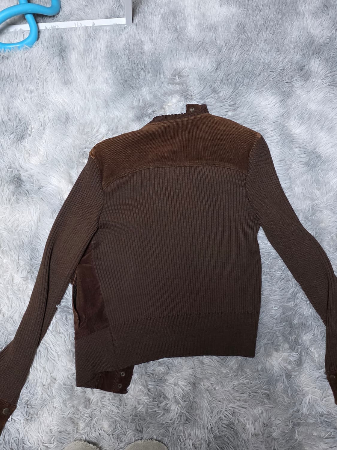 에고이스트 하이넥 코듀로이 브라운 니트자켓 상품이미지2