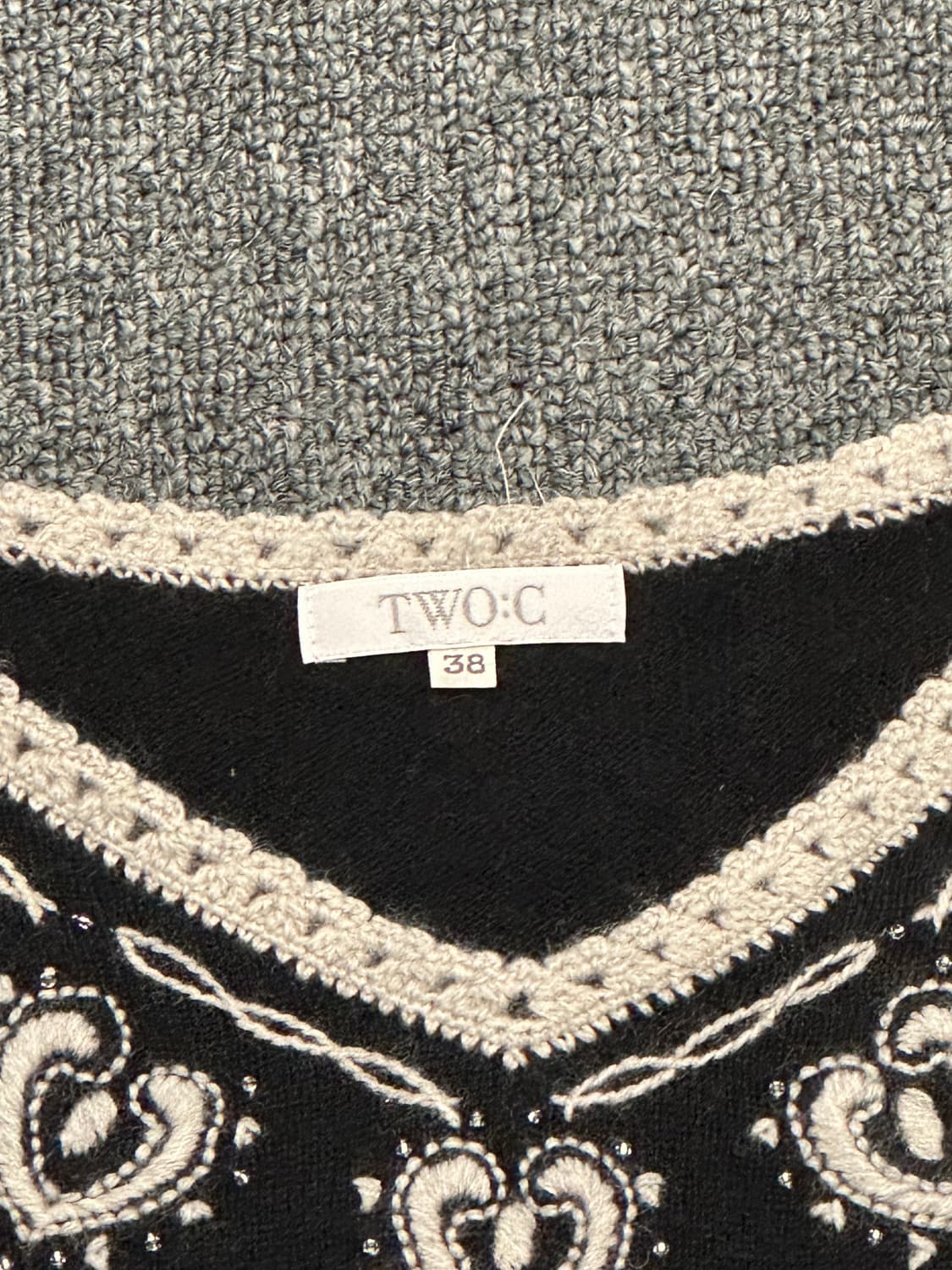 38)Japanese vintage 여성 하트자수 브이넥 니트 상품이미지4