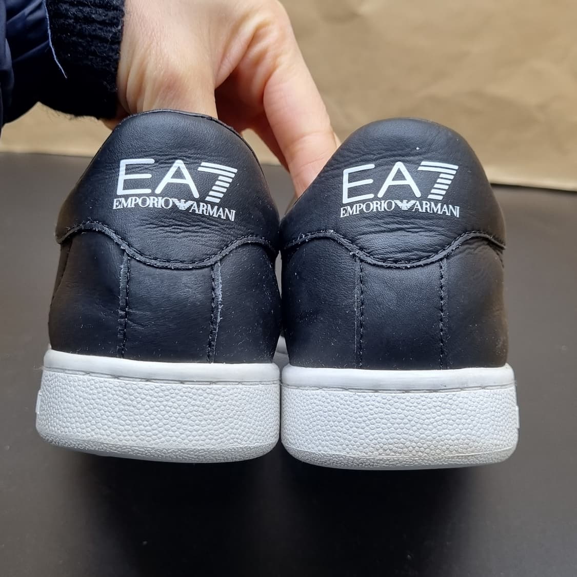 엠포리오 아르마니 클래식 스니커즈240 상품이미지4
