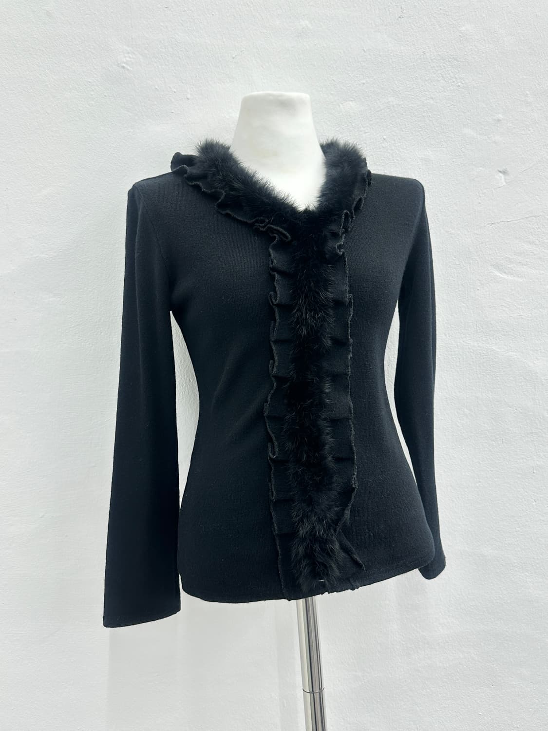 Black fur trimming knit top  상품이미지2