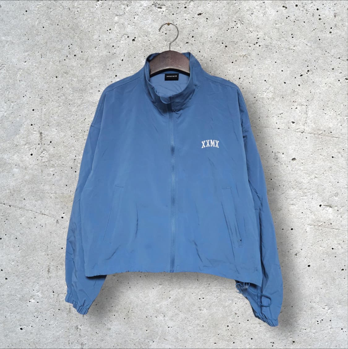 젝시믹스 핫버닝 업 하이넥 크롭 자켓 문라이트블루 (95/M) 상품이미지1