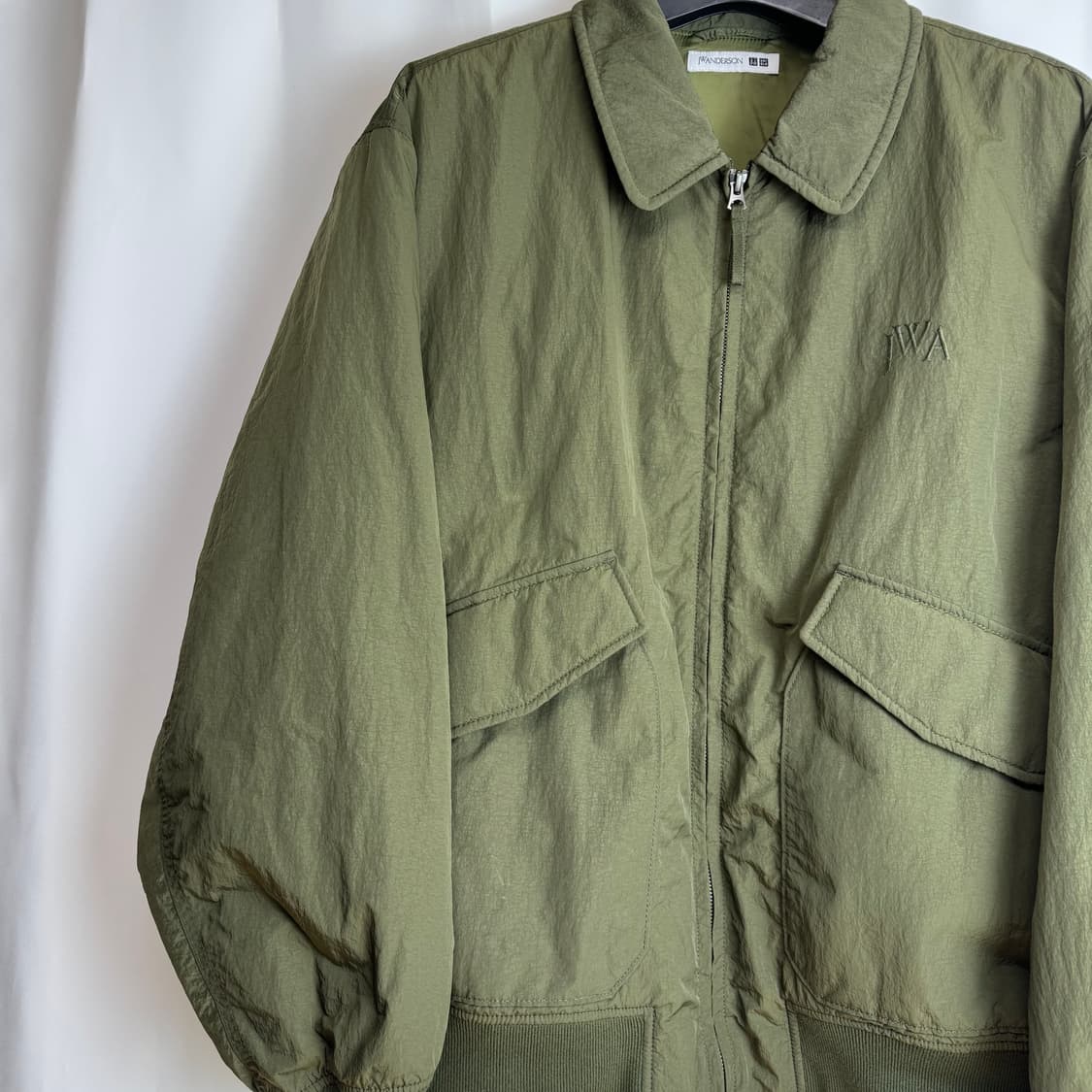 유니클로 x JW앤더슨 패디드 숏 블루종 자켓 올리브 3XL 상품이미지7