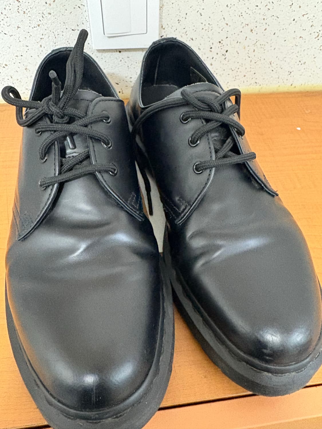 닥터마틴 모노 블랙 260 상품이미지1