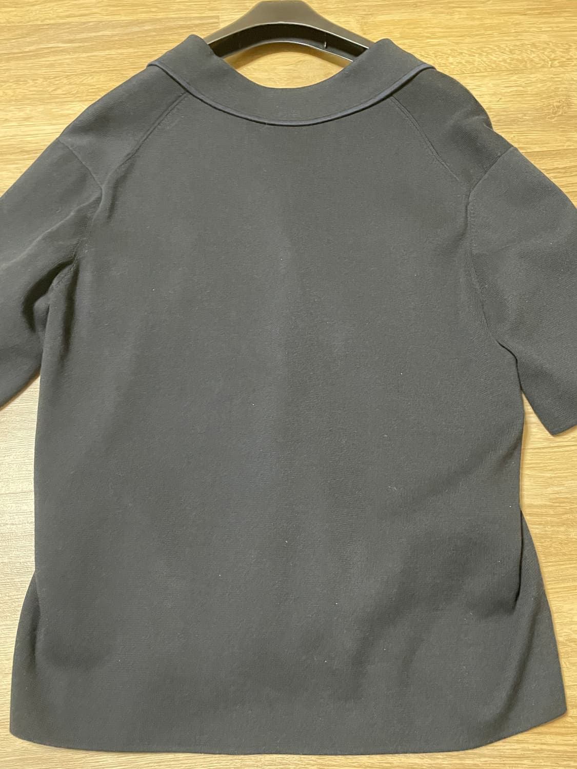 [COS] 코스 남성 오픈 칼라 반소매 니트 셔츠 블랙 - XL사이즈 상품이미지4