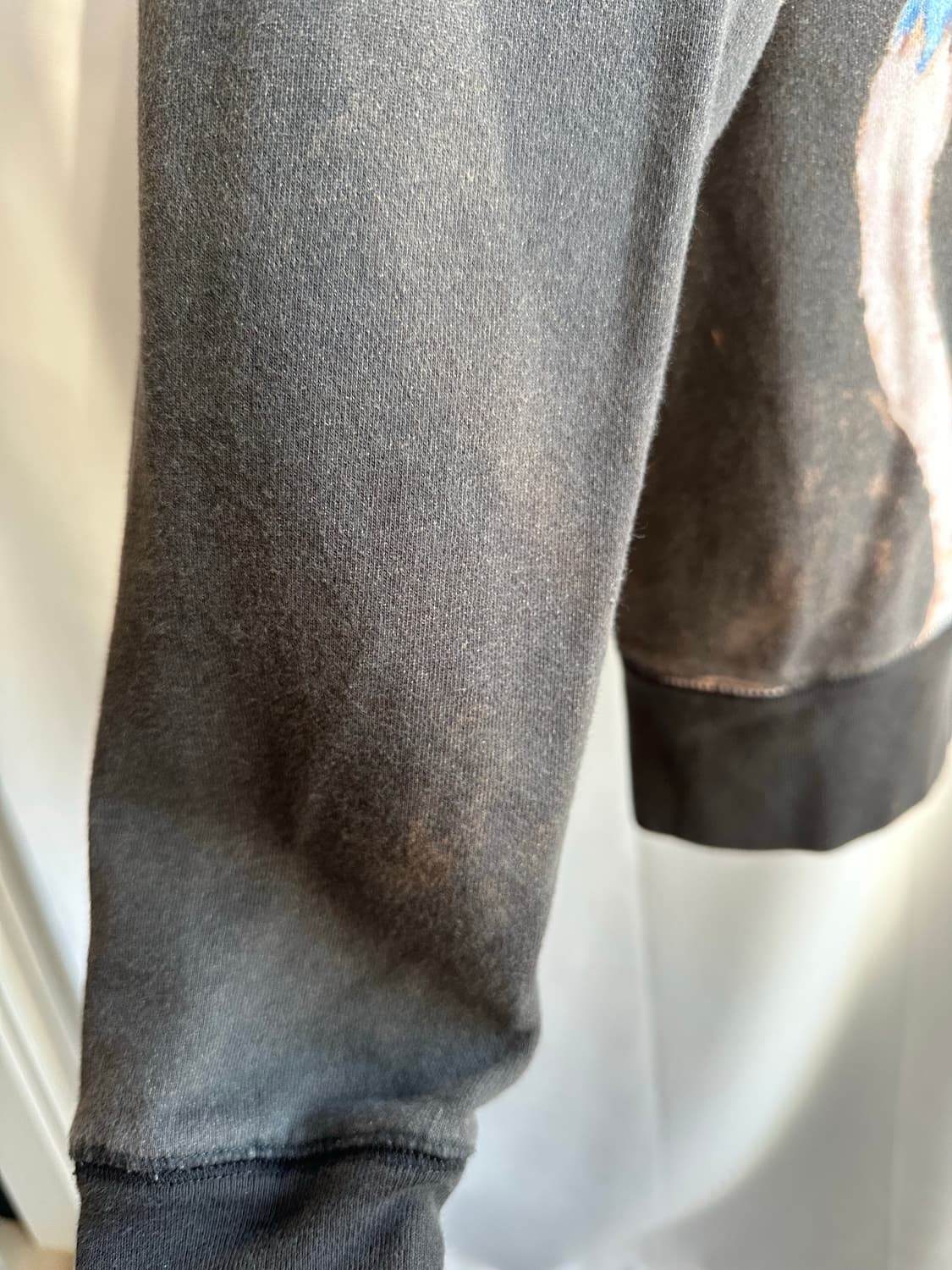 아크네 스튜디오 맨투맨 상품이미지2