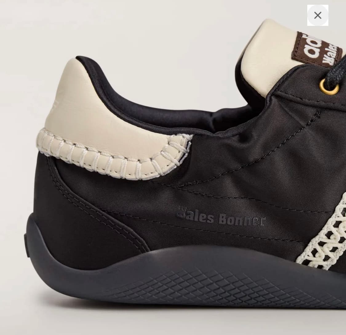 아디다스 웨일즈보너 카린타 로 새틴 슈즈 코어블랙 IH7259 상품이미지5