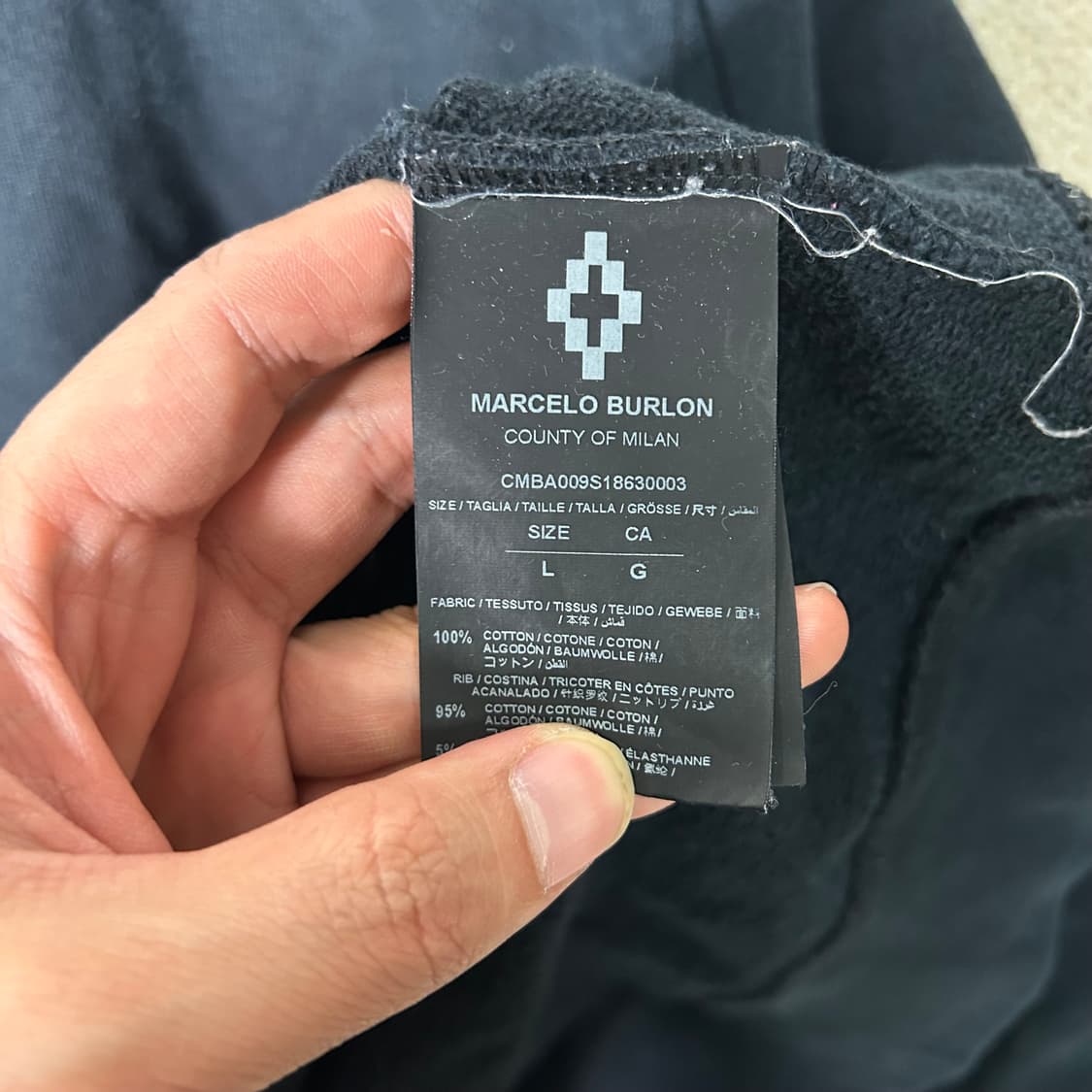  (L) 마르셀로불론 블랙 맨투맨  상품이미지8