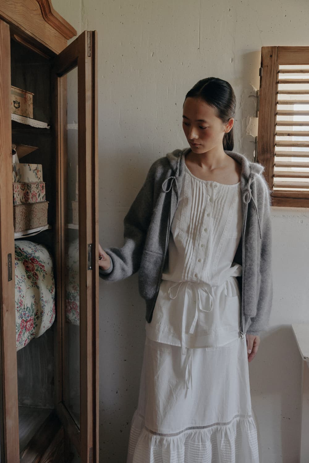 [farven] ATILA LACE STRING BLOUSE_IVORY 상품이미지6