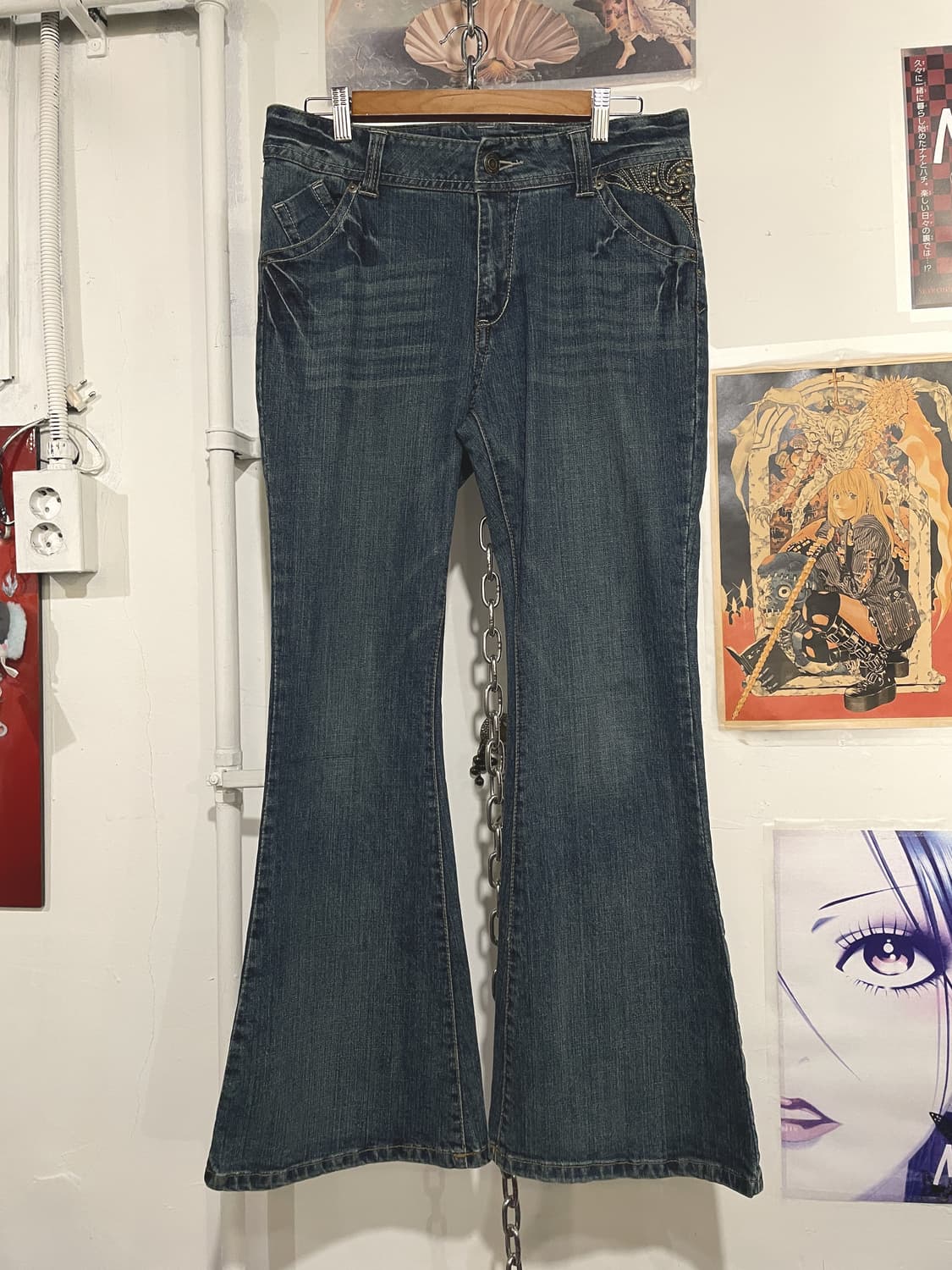 자수 스터드 포켓 데님 부츠컷 팬츠 상품이미지1