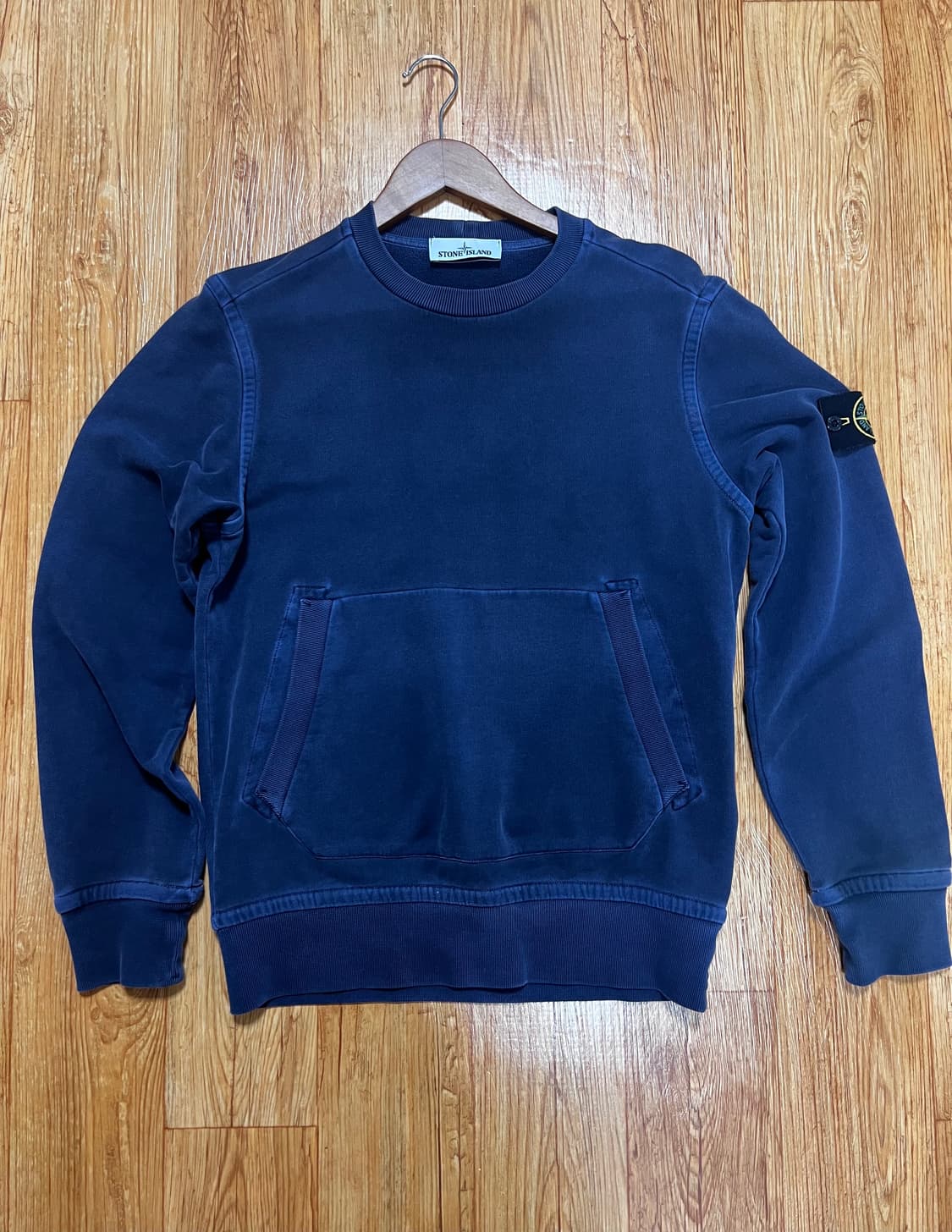 스톤아일랜드 맨투맨 상품이미지1