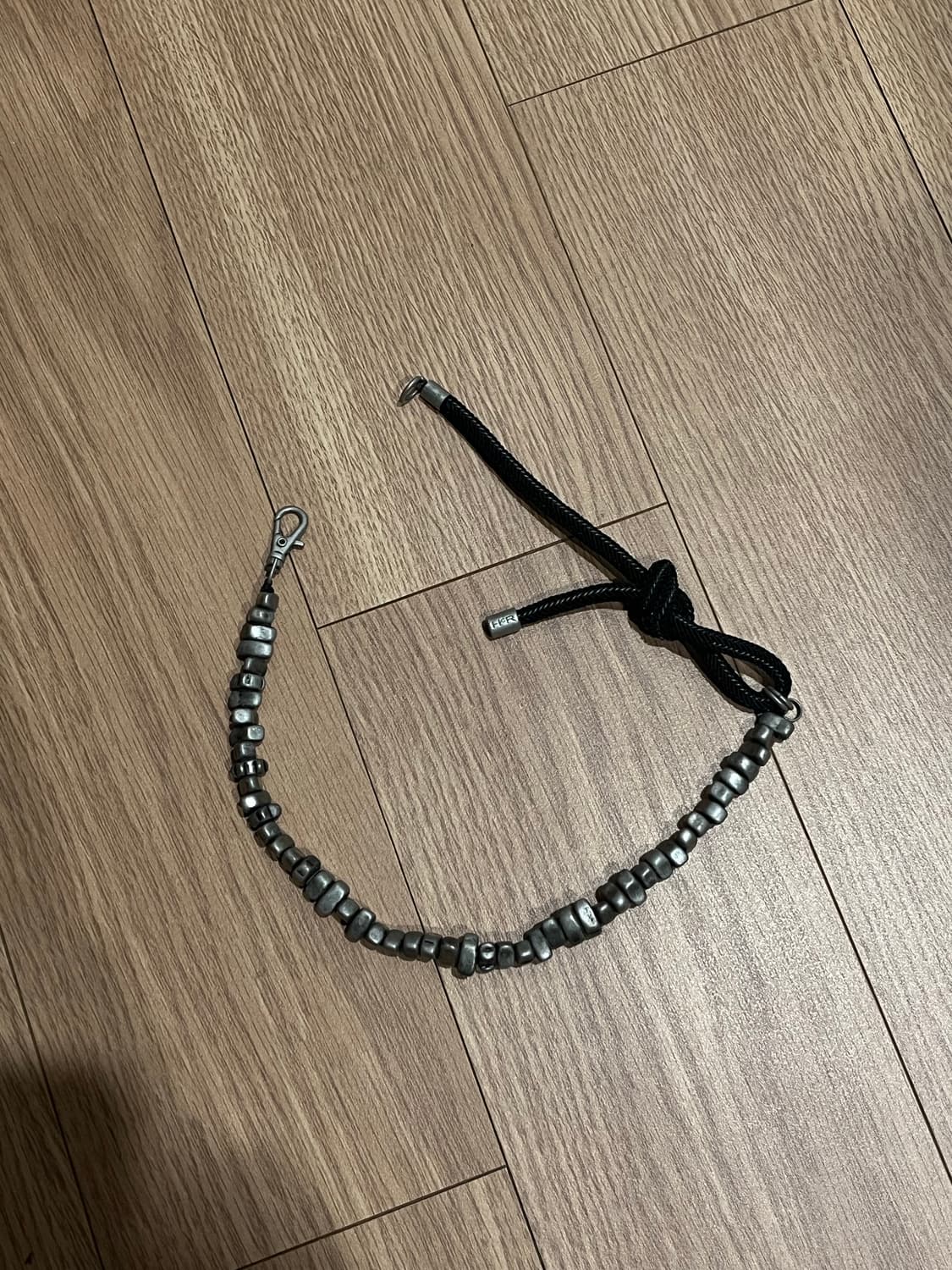 해칭룸 스톤볼 목걸이 상품이미지1