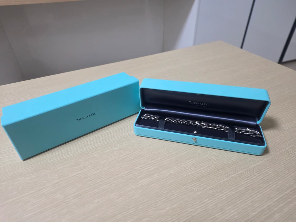 티파니 포지 미디엄 링크 블랙스털링 상품이미지1