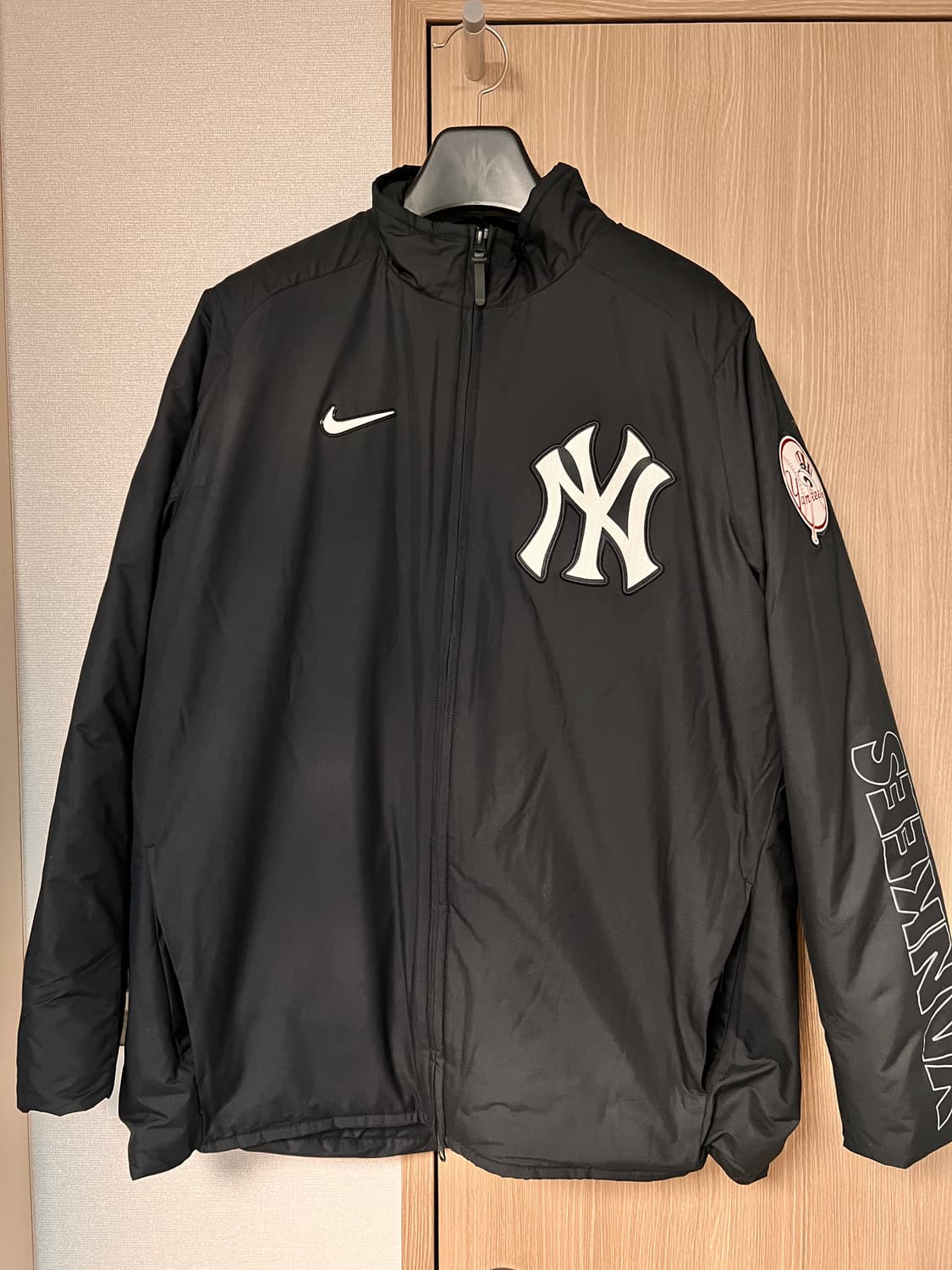 나이키 뉴욕 양키스 필드 자켓 상품이미지1