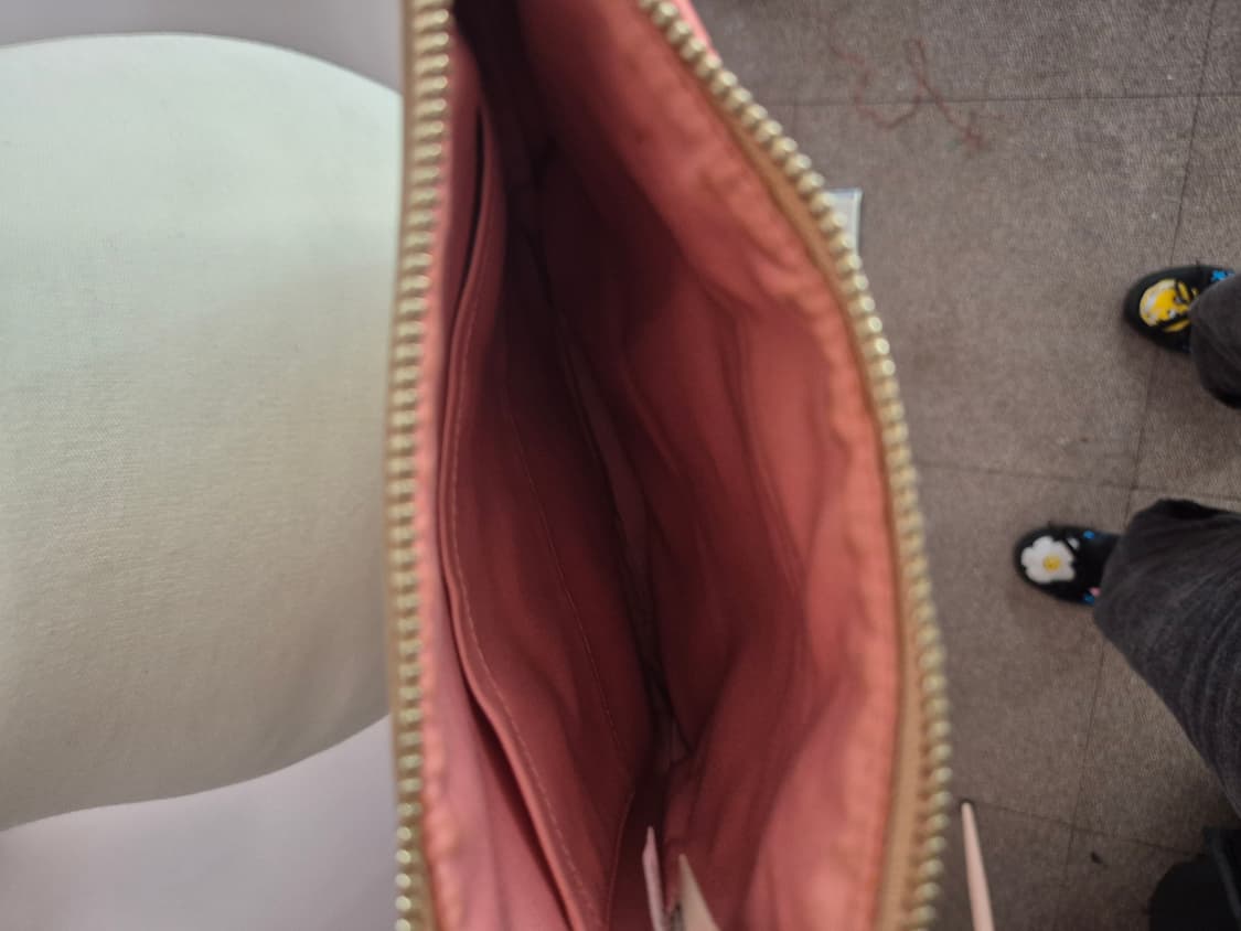 코치크로스백 상품이미지3