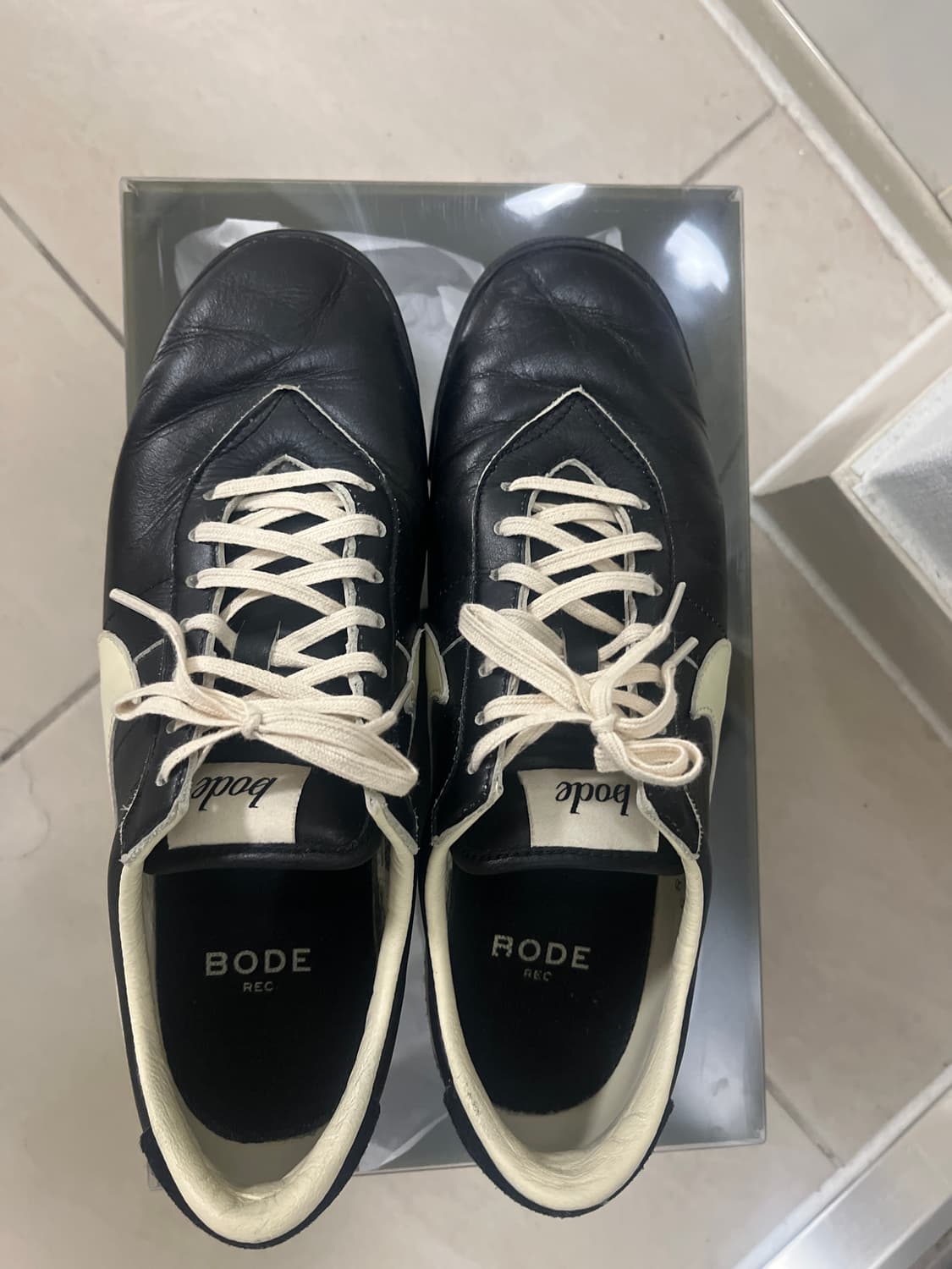 나이키 보디 콜라보 상품이미지2