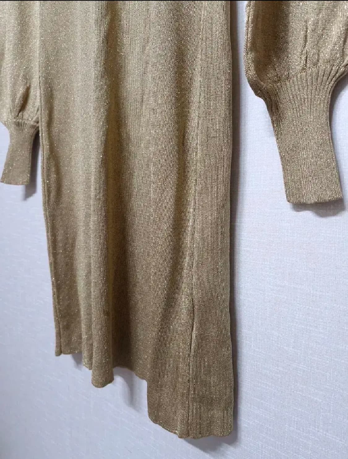 (새상품)루이사 스파그놀리. 금빛 원피스_S 상품이미지4