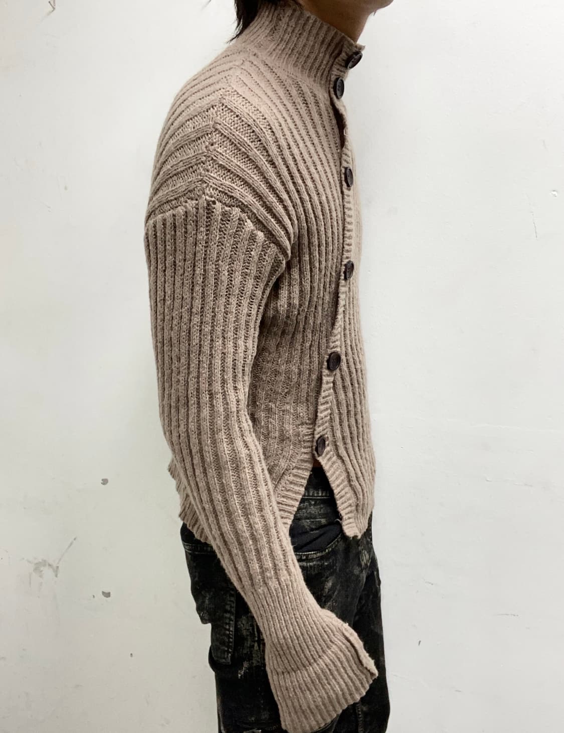 diagonal Button Detail Knit Sleeve 상품이미지4
