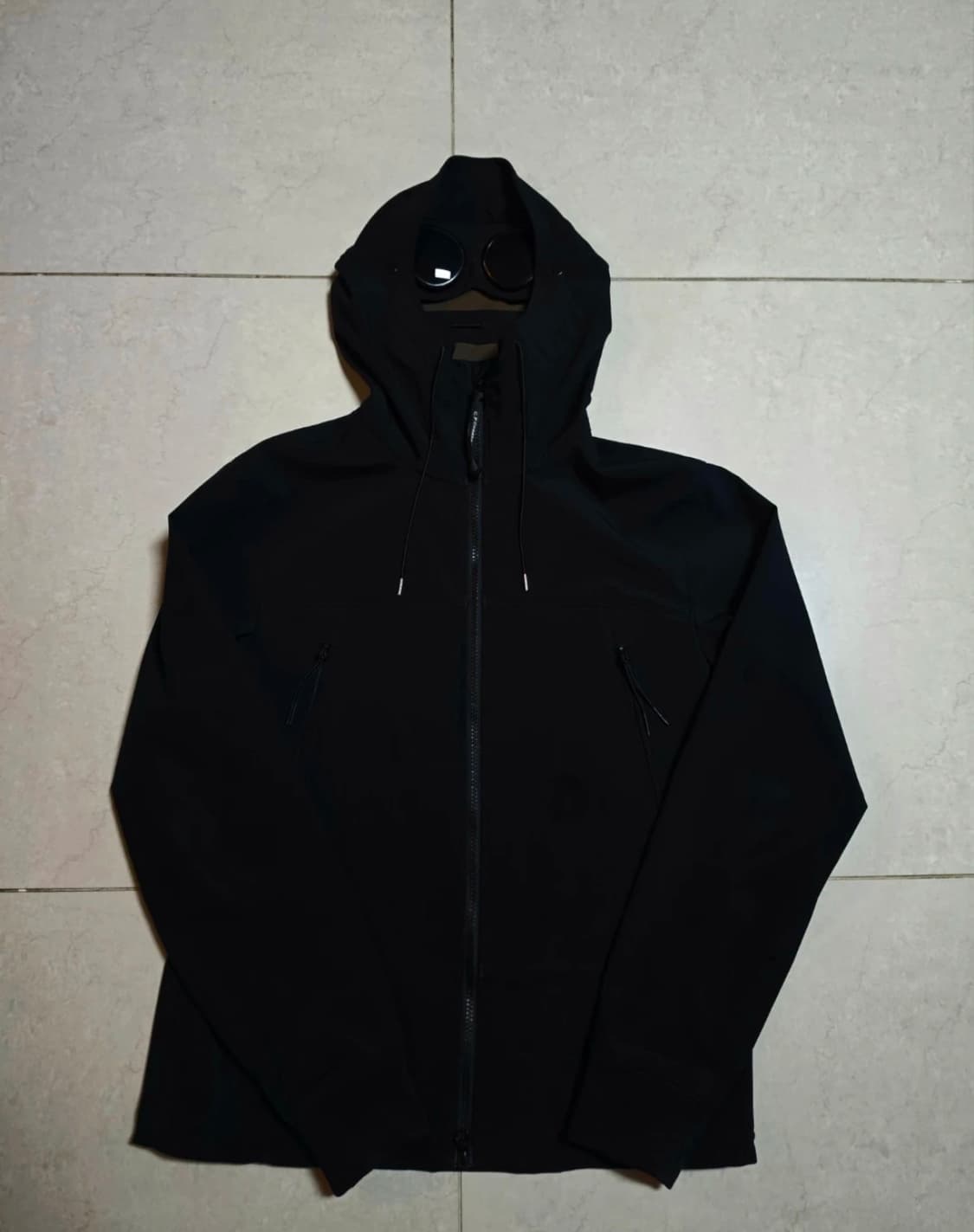 cp컴퍼니 쉘 고글 후드집업 상품이미지1