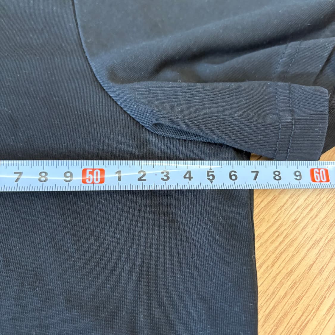 게스 블랙 삼각 로고 반팔 티셔츠2XL 상품이미지9