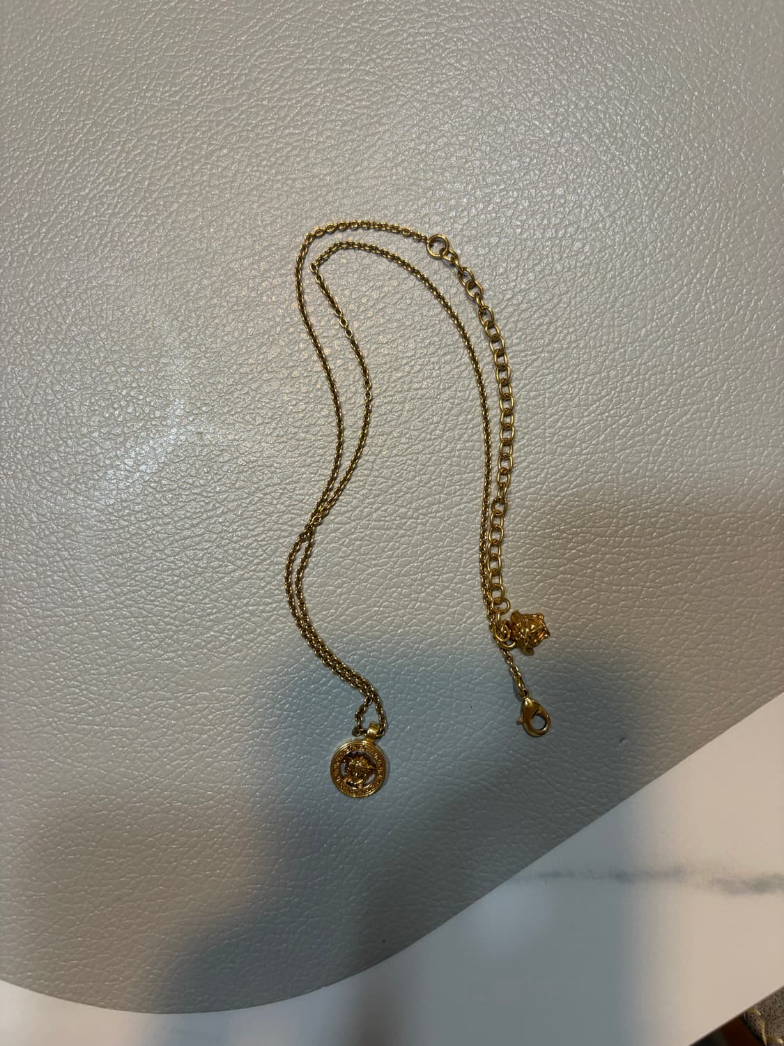 베르사체 메두사 '95 펜던트 네클리스 상품이미지2