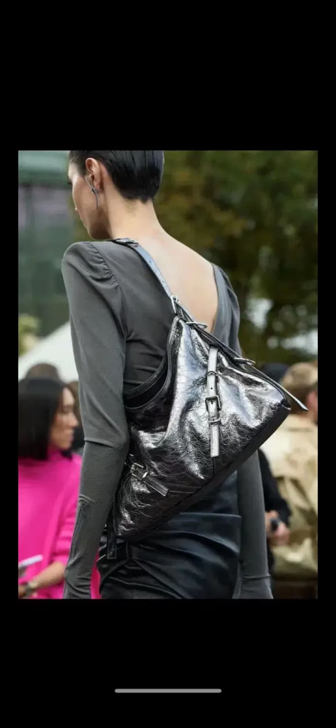 지방시 실버 부아유 미듐 상품이미지3