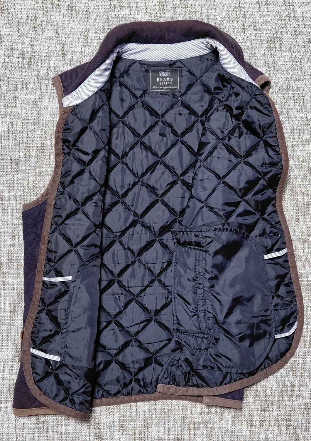 [M] 빔즈 하트(BEAMS HEART) 숄칼라 퀼팅 조끼 베스트 상품이미지9