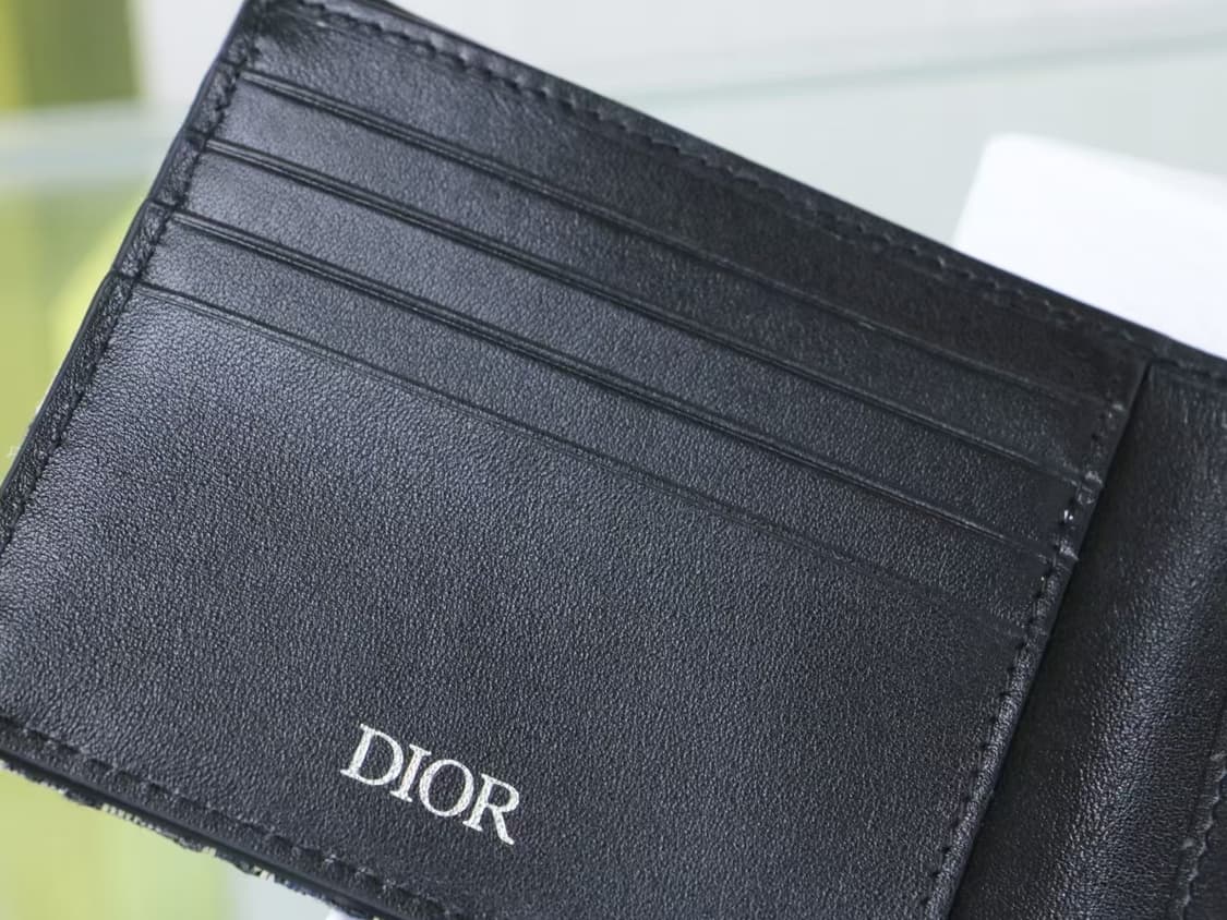 디올 컴팩트 지갑 베이지 & 블랙 디올 오블리크 자카드 상품이미지6