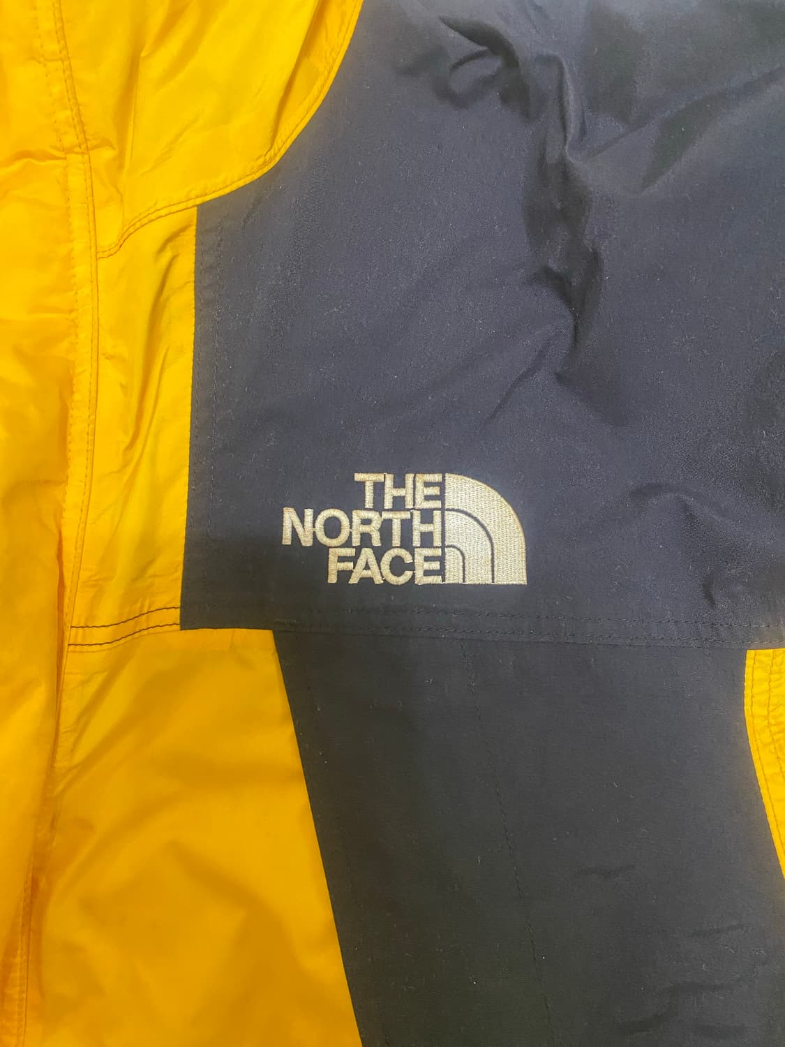 90s 노스페이스 바람막이 판매합니다. 상품이미지2