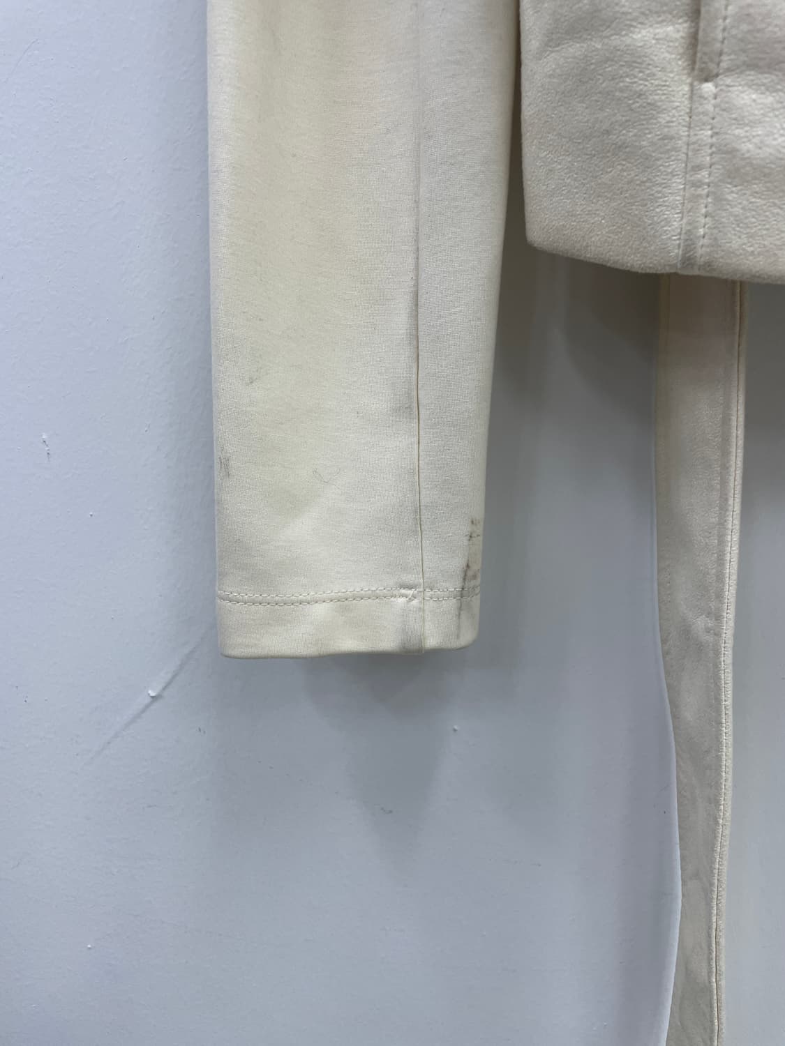 아르마니 익스체인지 페이크 무스탕 벨티드 집업 자켓 상품이미지8