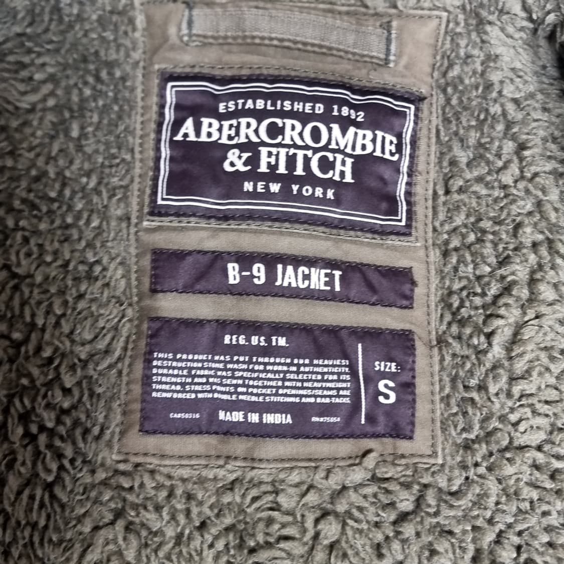 아베크롬비 카키색 털 b-9자켓(100) 상품이미지7