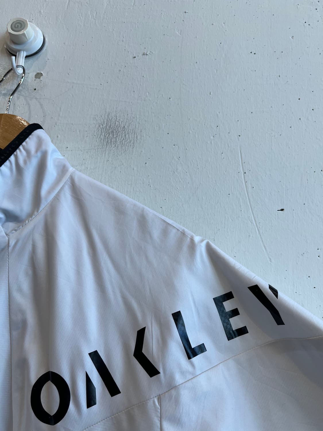 오클리 17fw 윈드 자켓 XL 상품이미지3